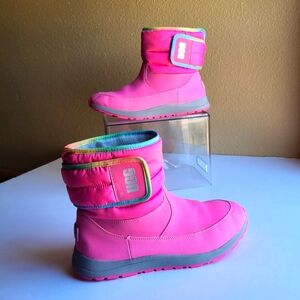 Ugg Toty Weather Pink Rose Rainbow Boots kids/Youth Size 6